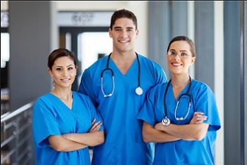 estudia la licenciatura en enfermer�a